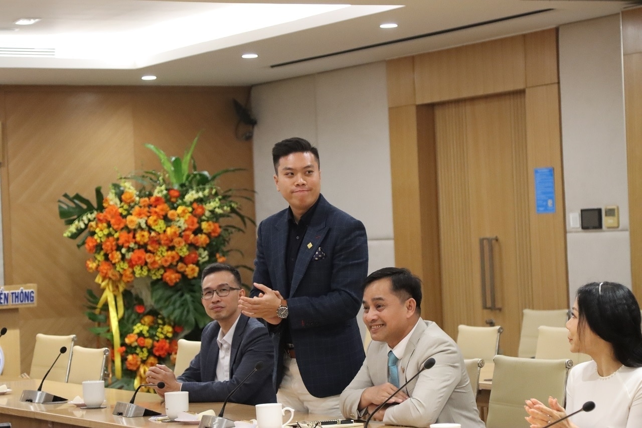 Carrying Vietnamese identity onto the global stage